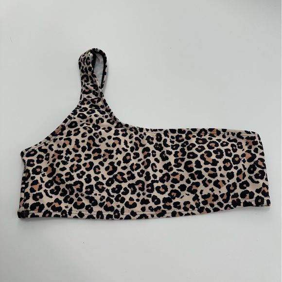 Leopard Bikini Top Bundle – Shein & Forever 21 - Picture 2 of 7